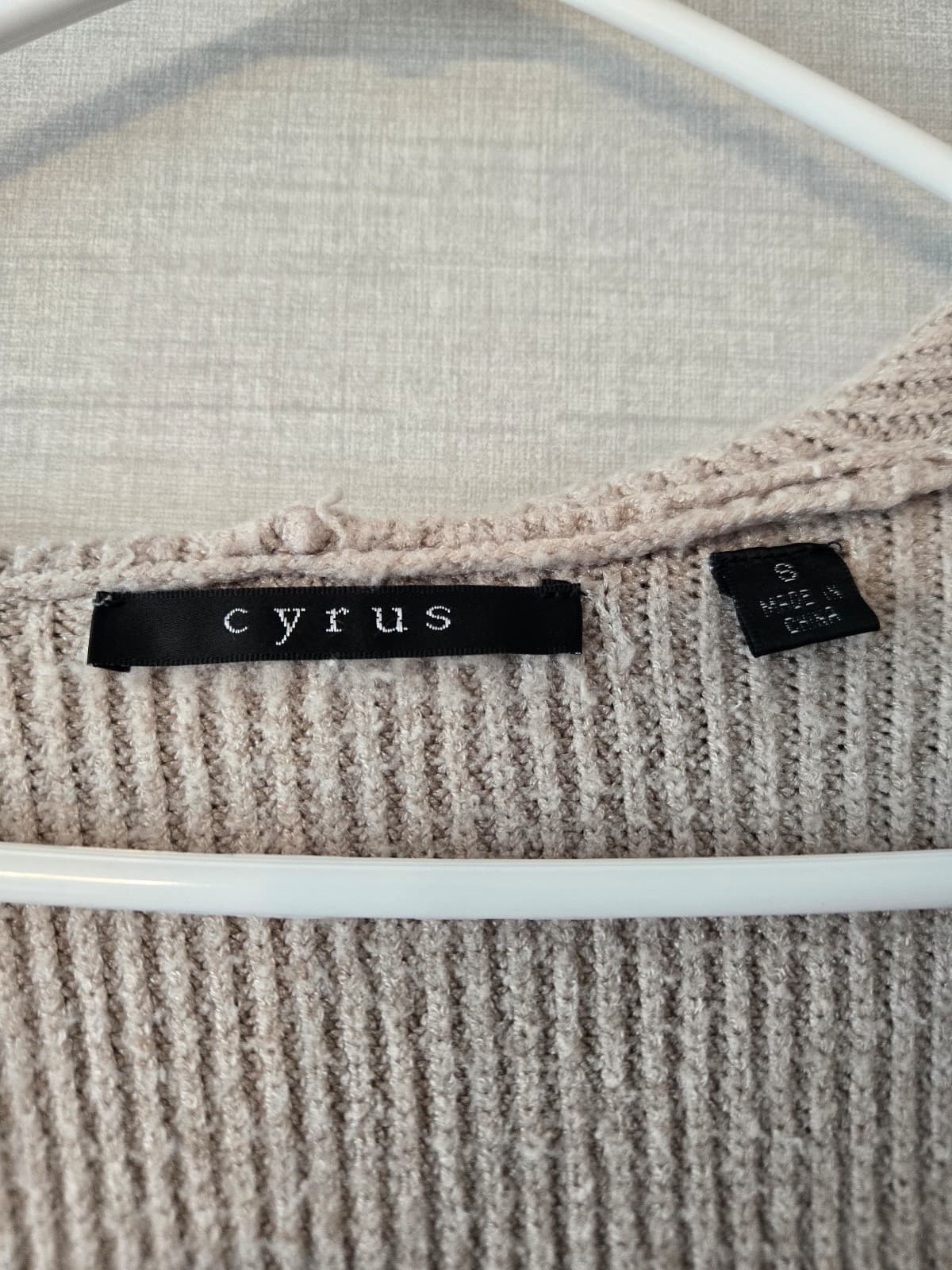 Cyrus Beige Hooded Cardigan Sweater Size S Item #1011 - Thumbnail 4