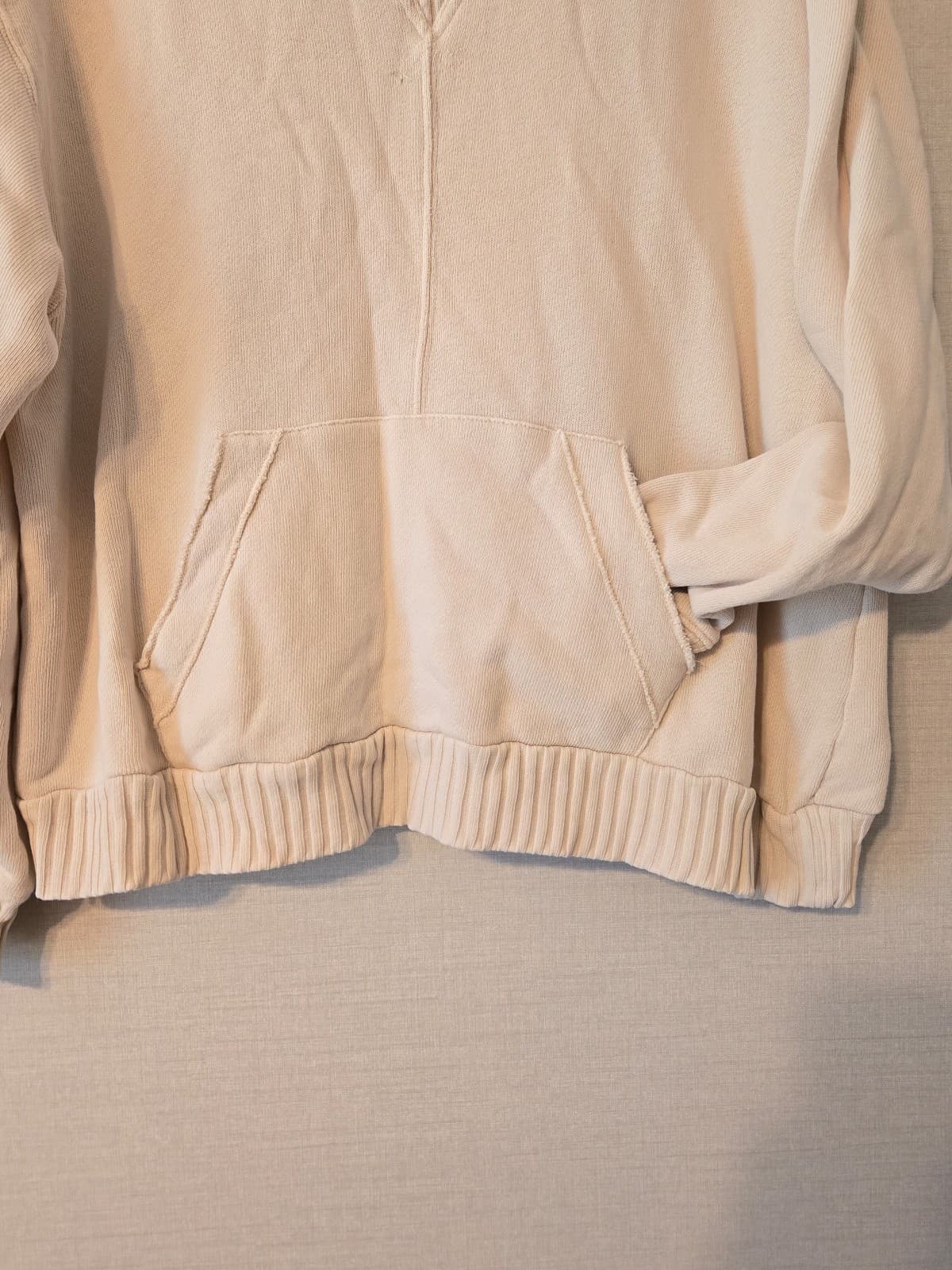 Vintage Havana Beige Sweatshirt Size M, Item #1020 - Thumbnail 3