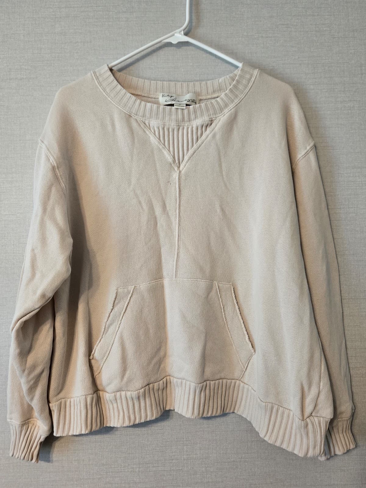 Vintage Havana Beige Sweatshirt Size M, Item #1020 - Thumbnail 2