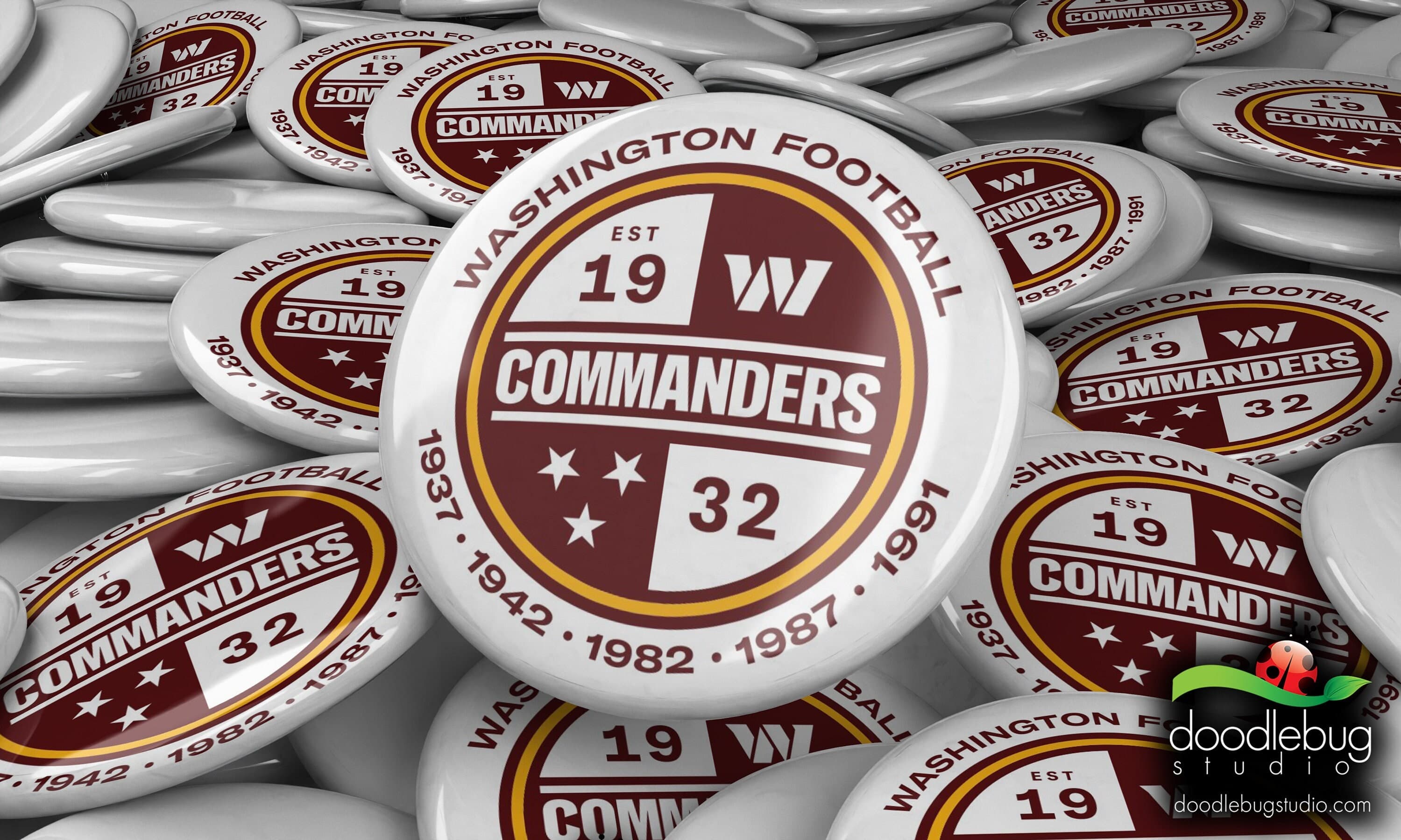 Washington Commanders Crest Logo Button Pin, NFL Football Gift - Thumbnail 2
