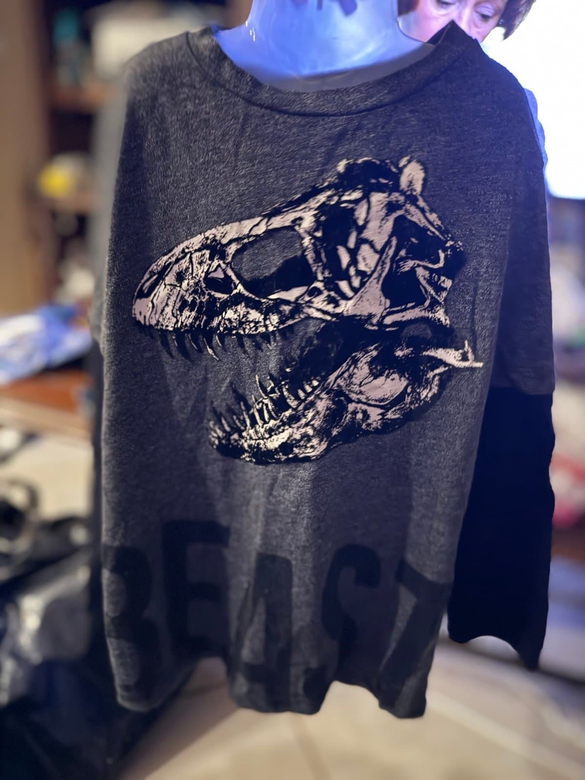 Old Navy Boys Dinosaur Skull Beast Long Sleeve Shirt S/P (6-7)