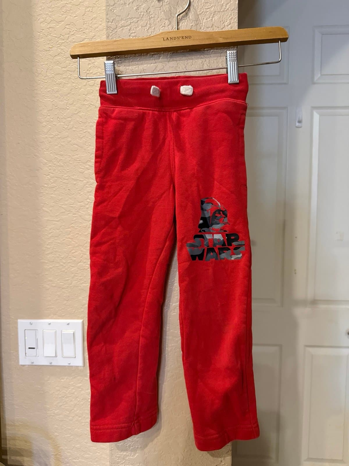 Star Wars Red Darth Vader Sweatpants XS (4-6)