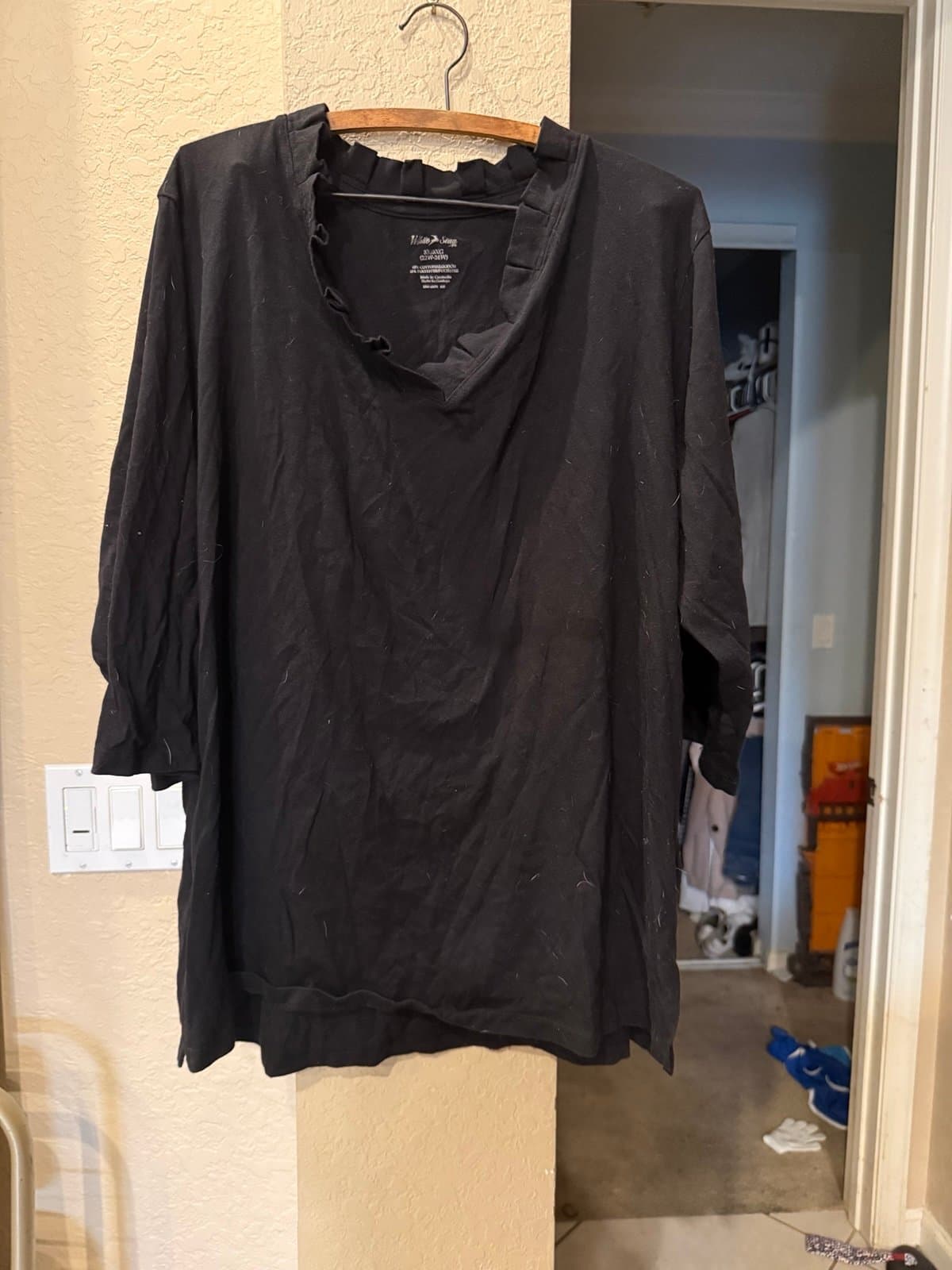 White Stag Black Ruffled Neck Long Sleeve