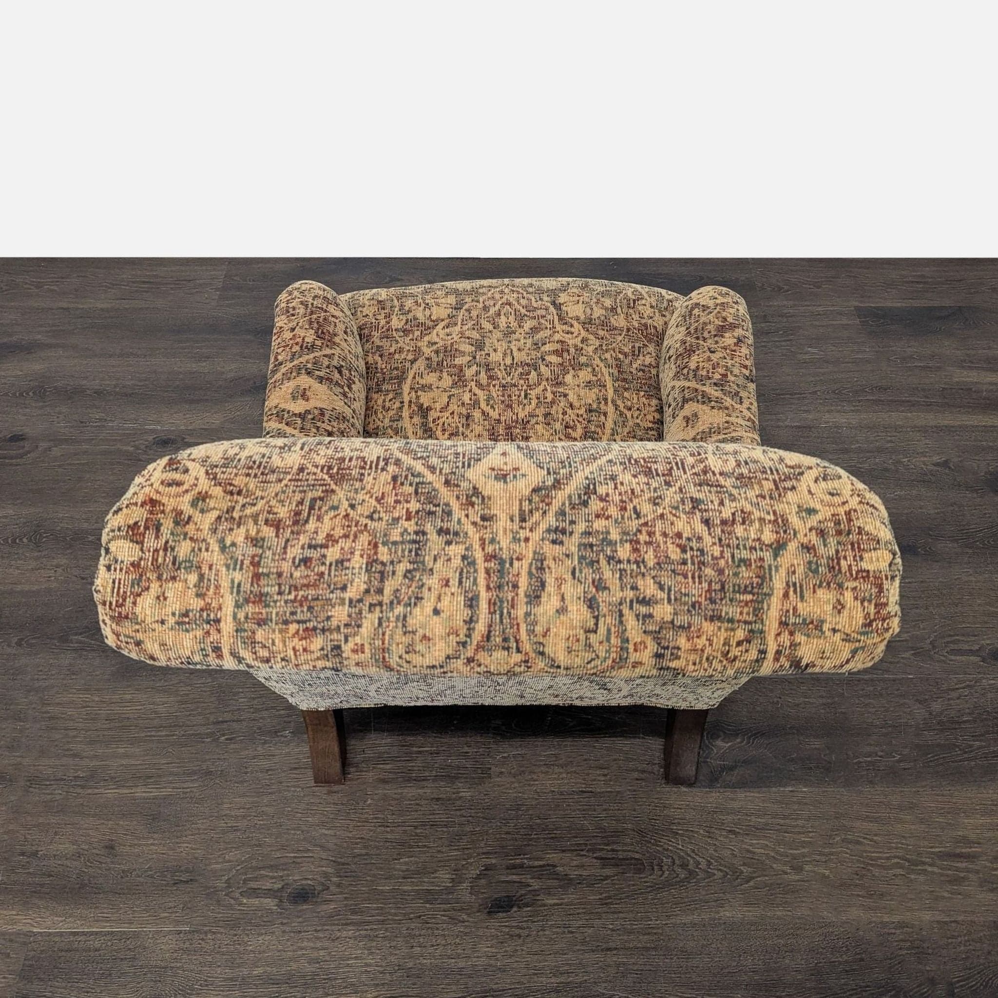Lee Industries Patterned Lounge Chair with Wooden Legs - Thumbnail 6