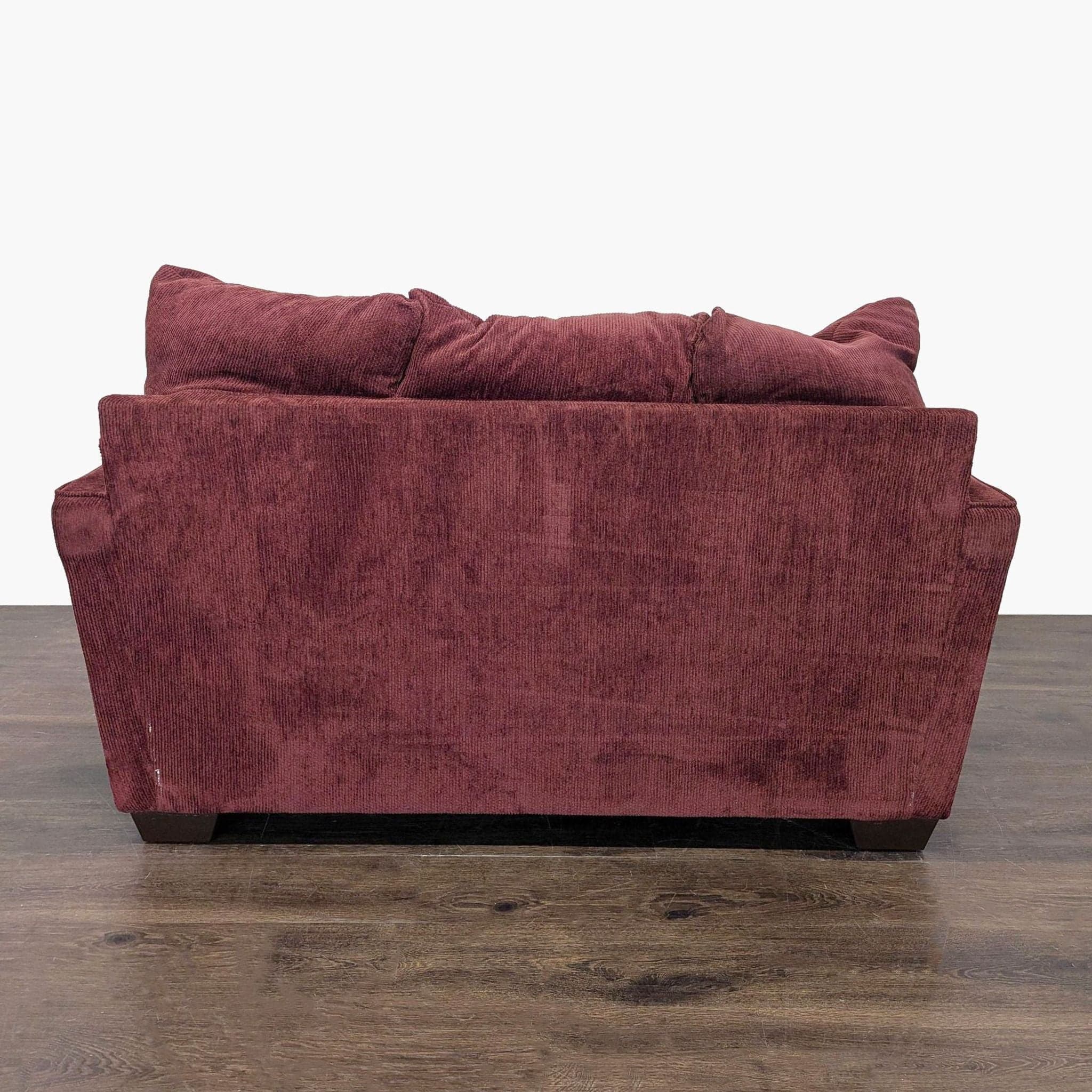 Ashley Furniture Stairatt Burgundy Loveseat – Plush and Comfortable Seating - Thumbnail 3
