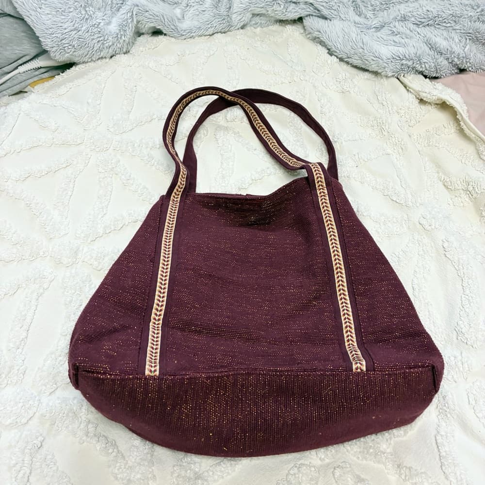 Hand-Embroidered Plum Shoulder Bag with Floral Beading - Thumbnail 2