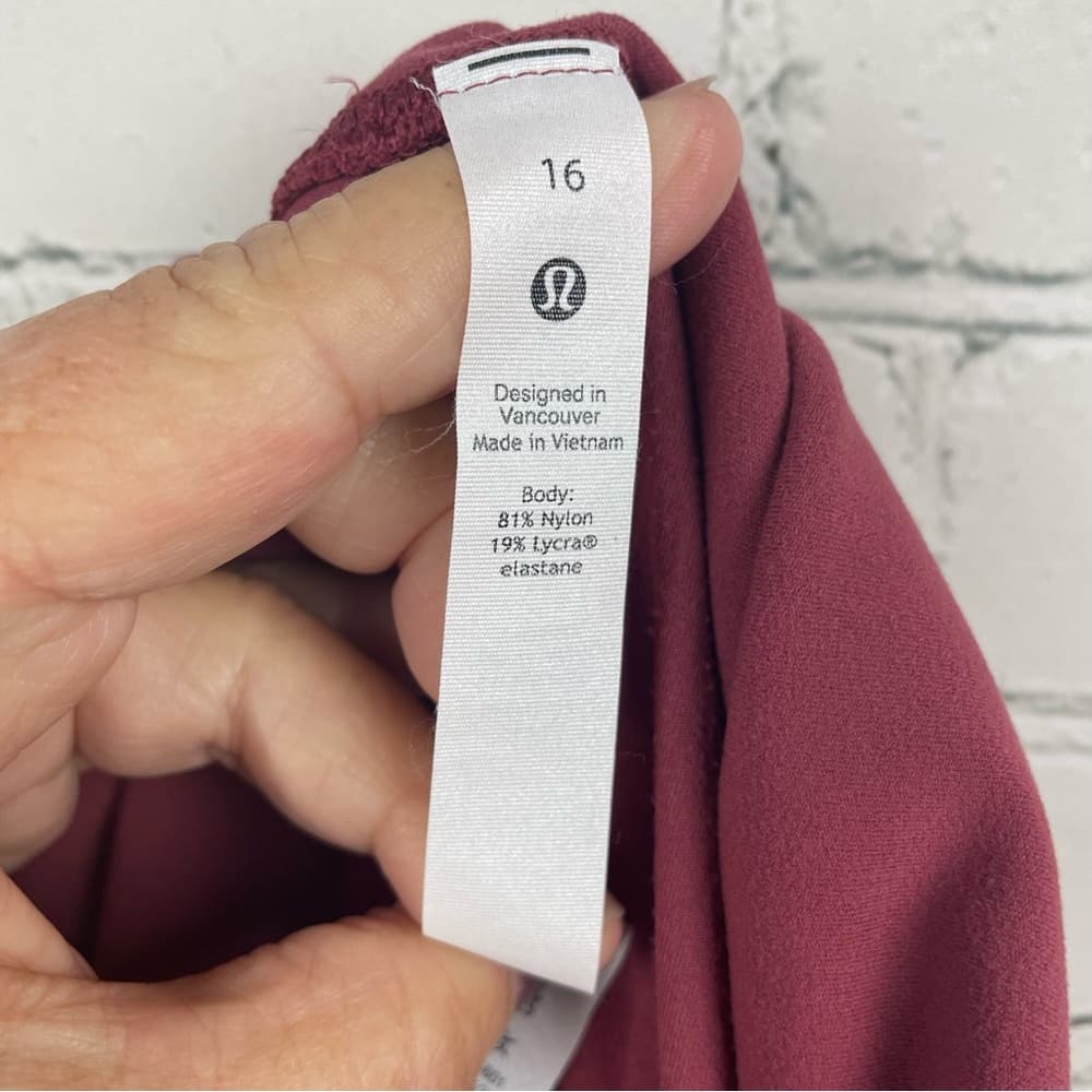 lululemon athletica Burgundy High-Rise Cropped Leggings - Thumbnail 3