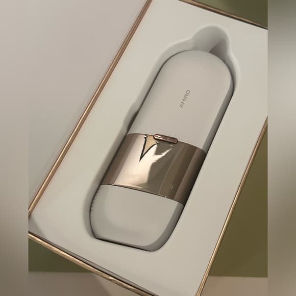 White & Rose Gold Facial Hair Remover - Thumbnail 3