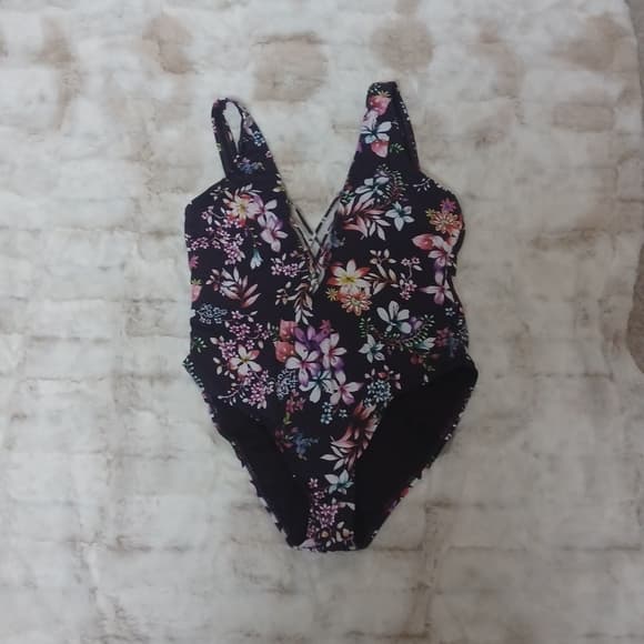 Hobie Black Floral One-Piece Swimsuit - Thumbnail 8