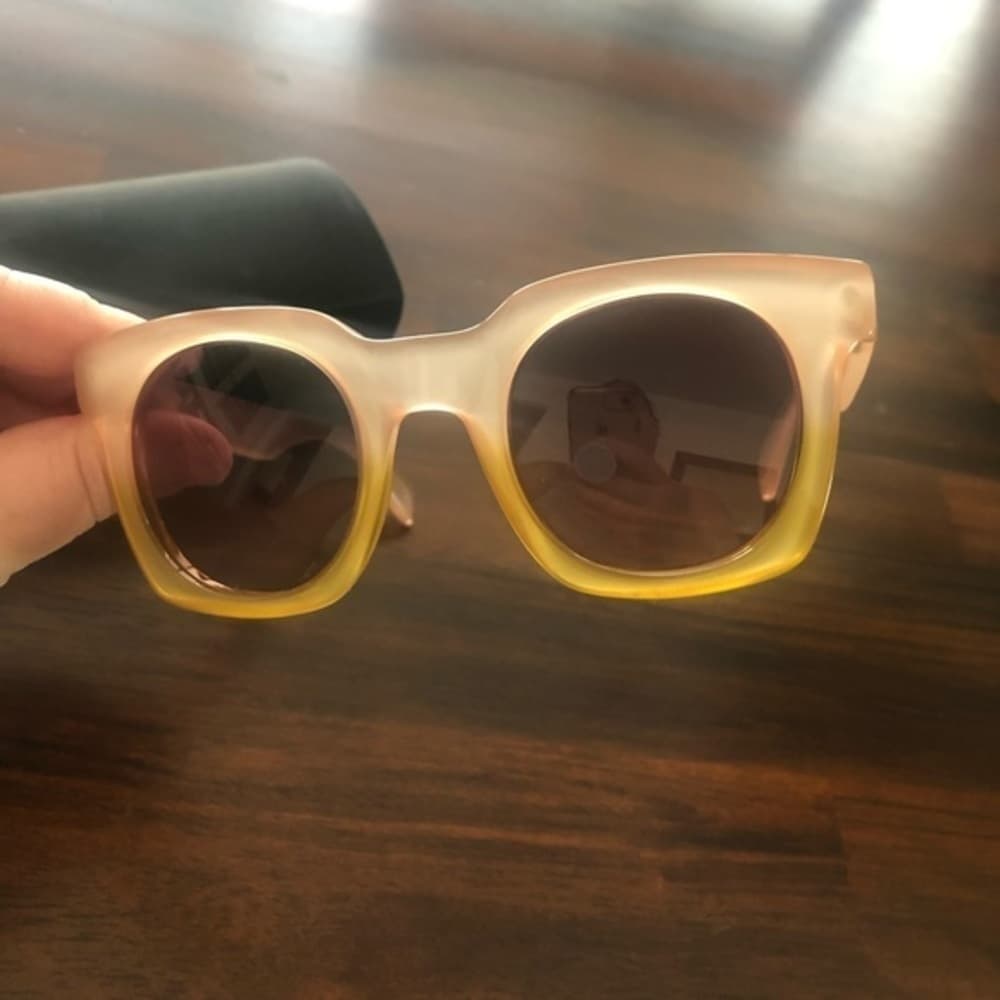 Marc Jacobs pink and yellow ombré sunglasses - Thumbnail 2