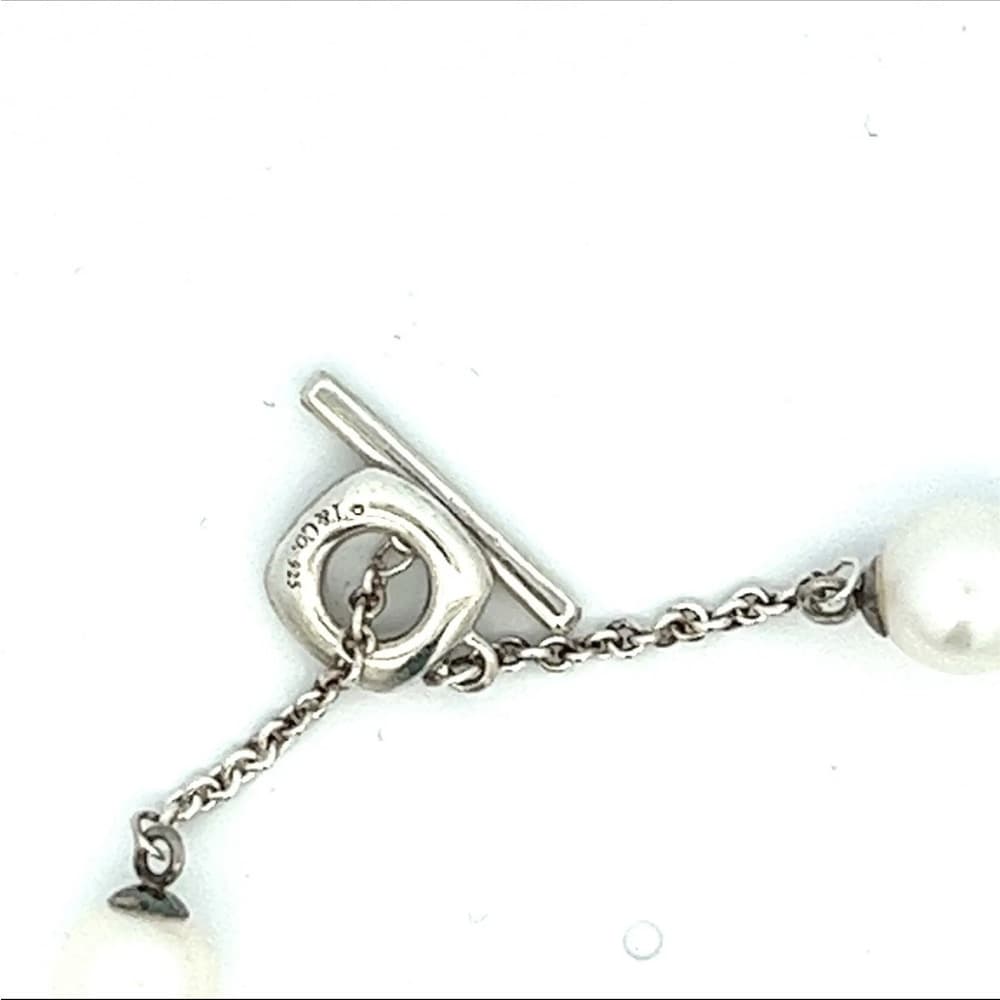 Tiffany & Co 4.5mm Akoya Pearl Cushion Chain Toggle Bracelet Sterling Silver 7"