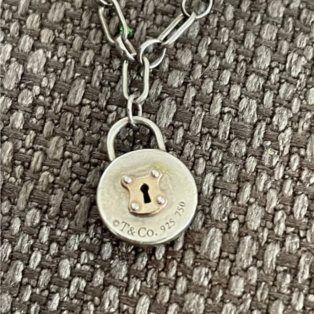 Auth Tiffany & Co Silver 18K Gold Circle Keyhole Padlock Oval Link Bracelet 7" - Thumbnail 3
