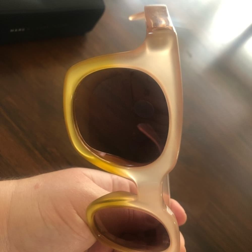 Marc Jacobs pink and yellow ombré sunglasses - Thumbnail 8