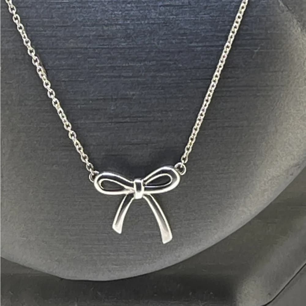 TIFFANY & Co. Bow Mini Ribbon Sterling Silver Charm Pendant Necklace 16” - Thumbnail 2