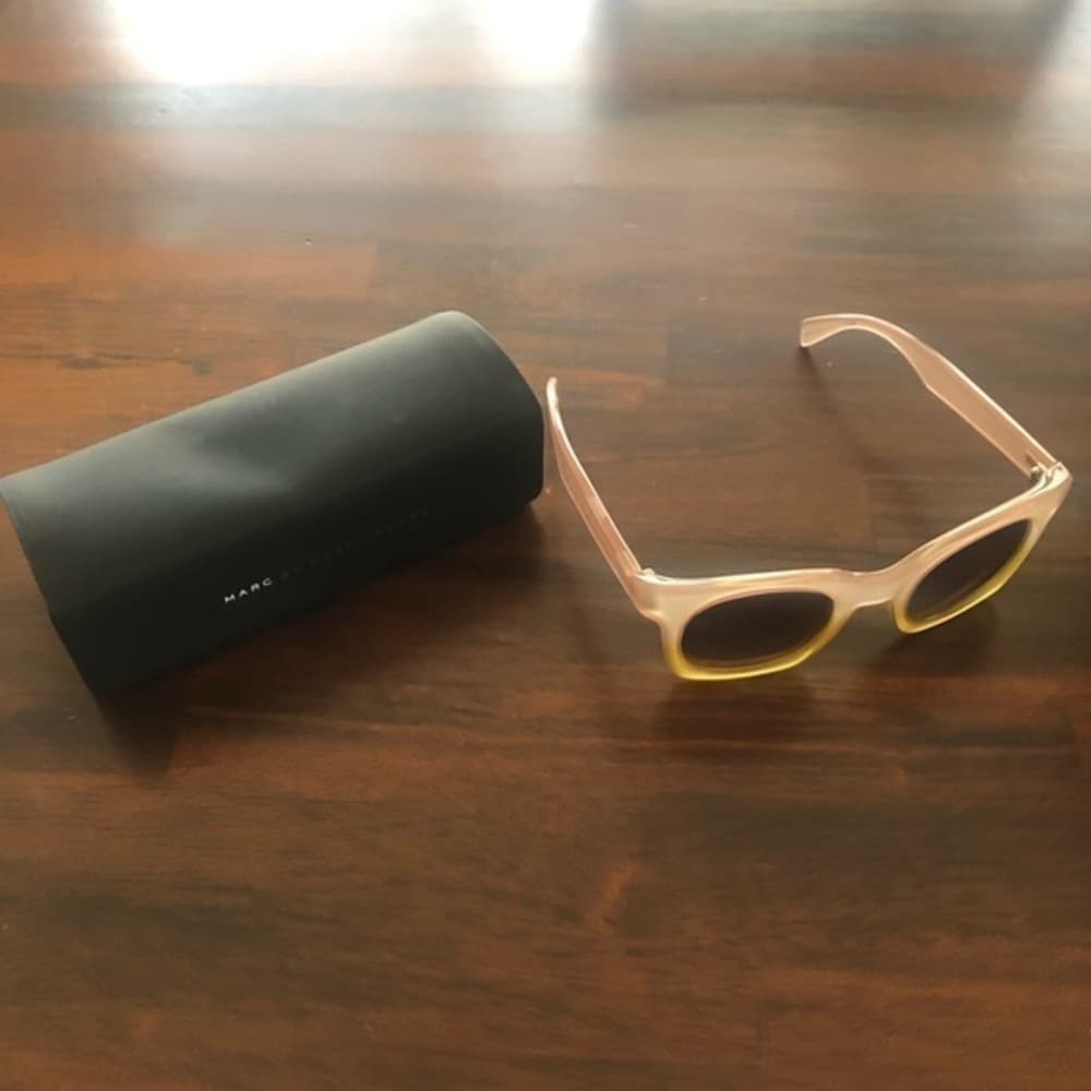 Marc Jacobs pink and yellow ombré sunglasses - Thumbnail 9