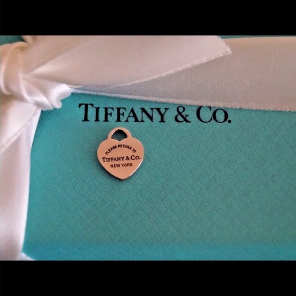 Retired TIFFANY & CO Rubedo Metal Heart Pendant Necklace Bracelet - Thumbnail 2
