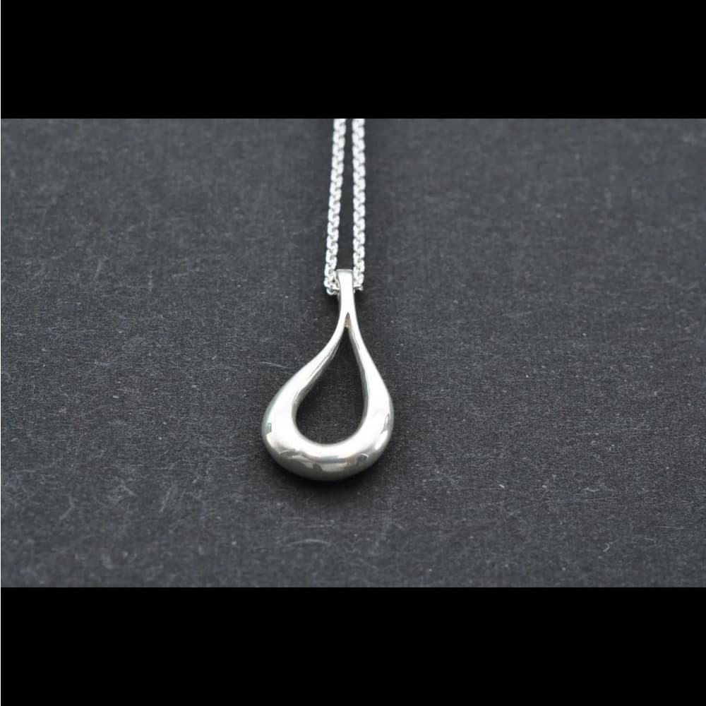 Tiffany & Co. Open Teardrop PERETTI Necklace Sterling Silver925 3.2g Used 111286 - Thumbnail 3
