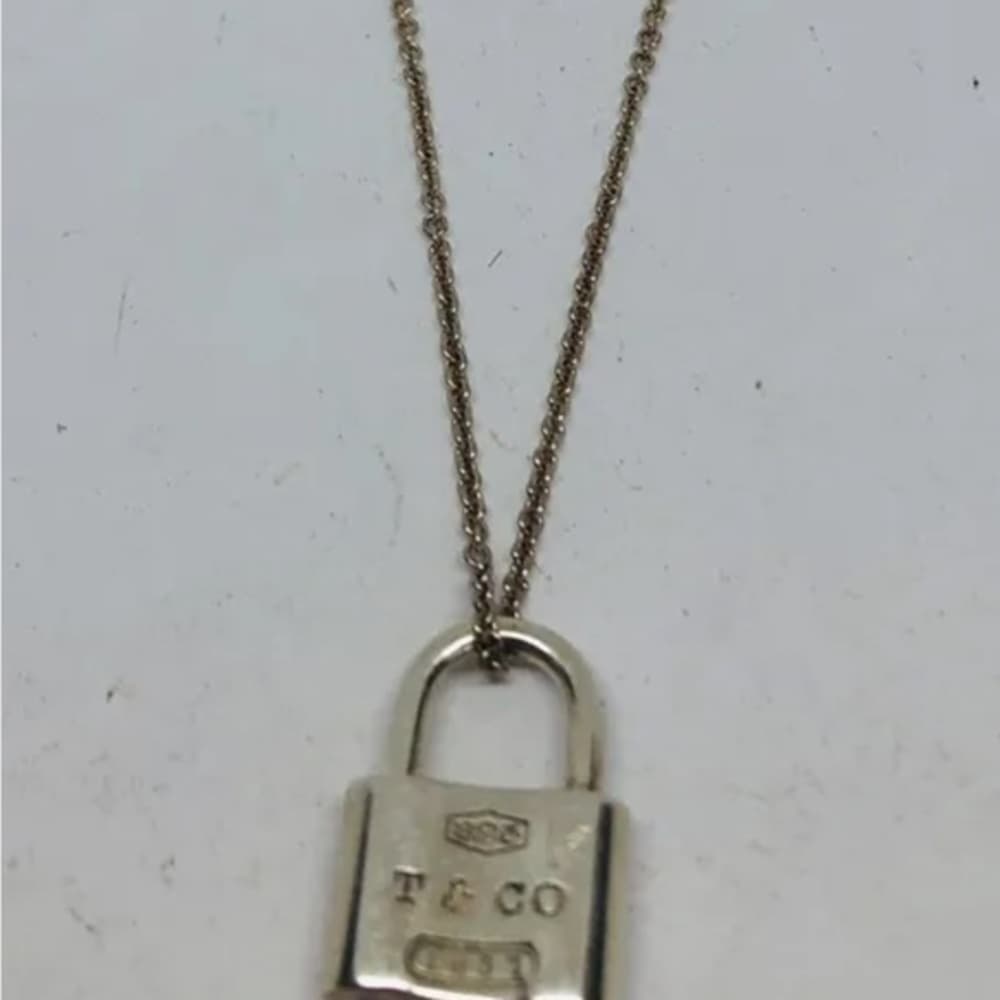 Tiffany & Co Lock Chain 925 9.9 Grams Necklace - Thumbnail 2