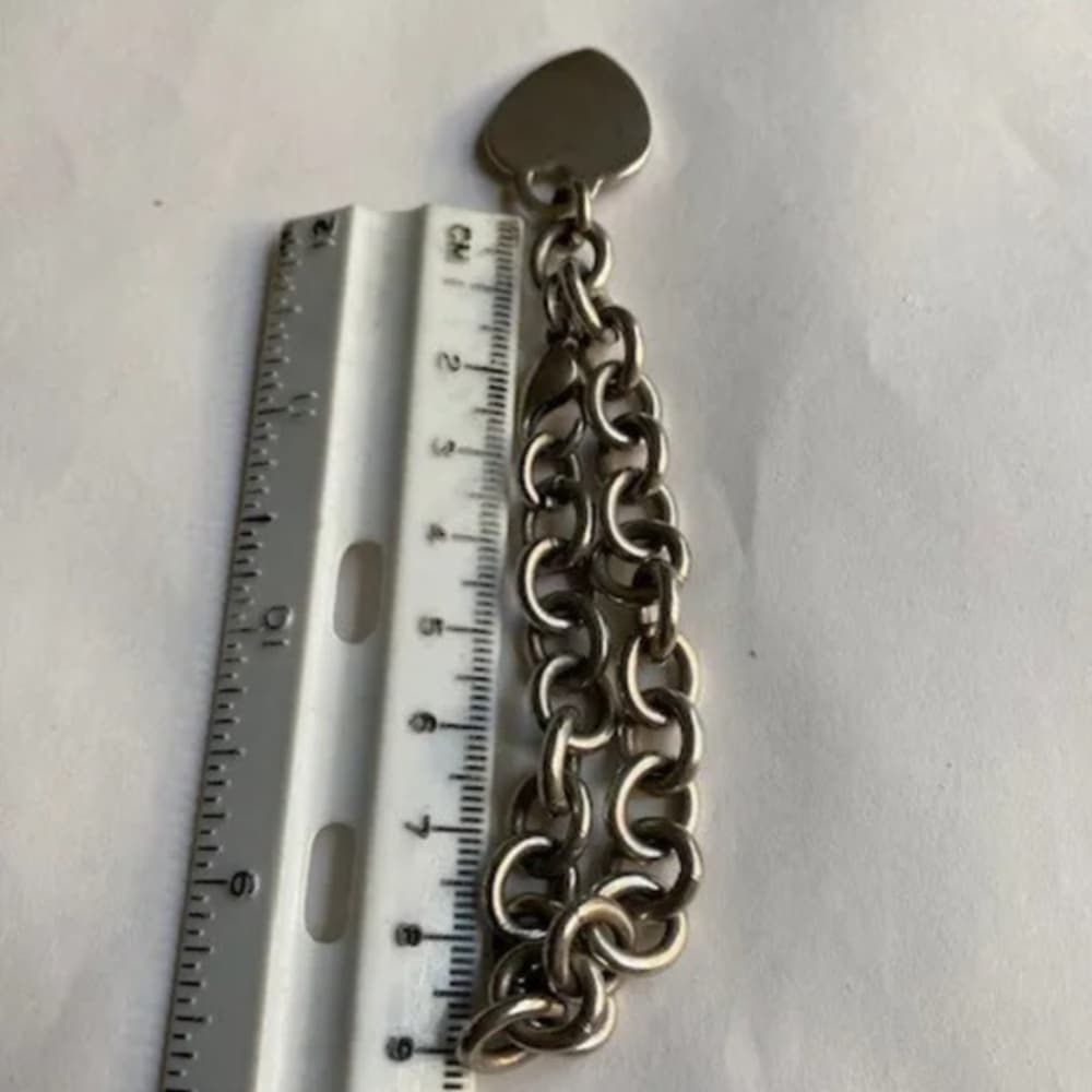 Vintage Tiffany & Co. 925 Sterling Silver Heart Tag Round Bracelet. - Thumbnail 2