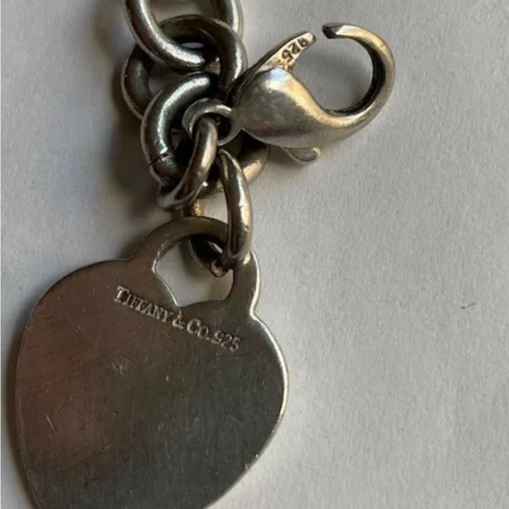 Vintage Tiffany & Co. 925 Sterling Silver Heart Tag Round Bracelet. - Thumbnail 6