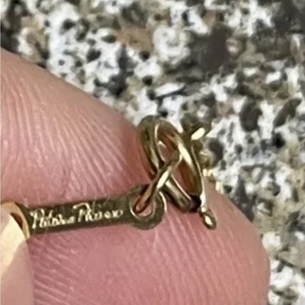 Tiffany & Co 18k gold 8.4 grams Paloma Picasso® Loving Heart Pendant - Thumbnail 9