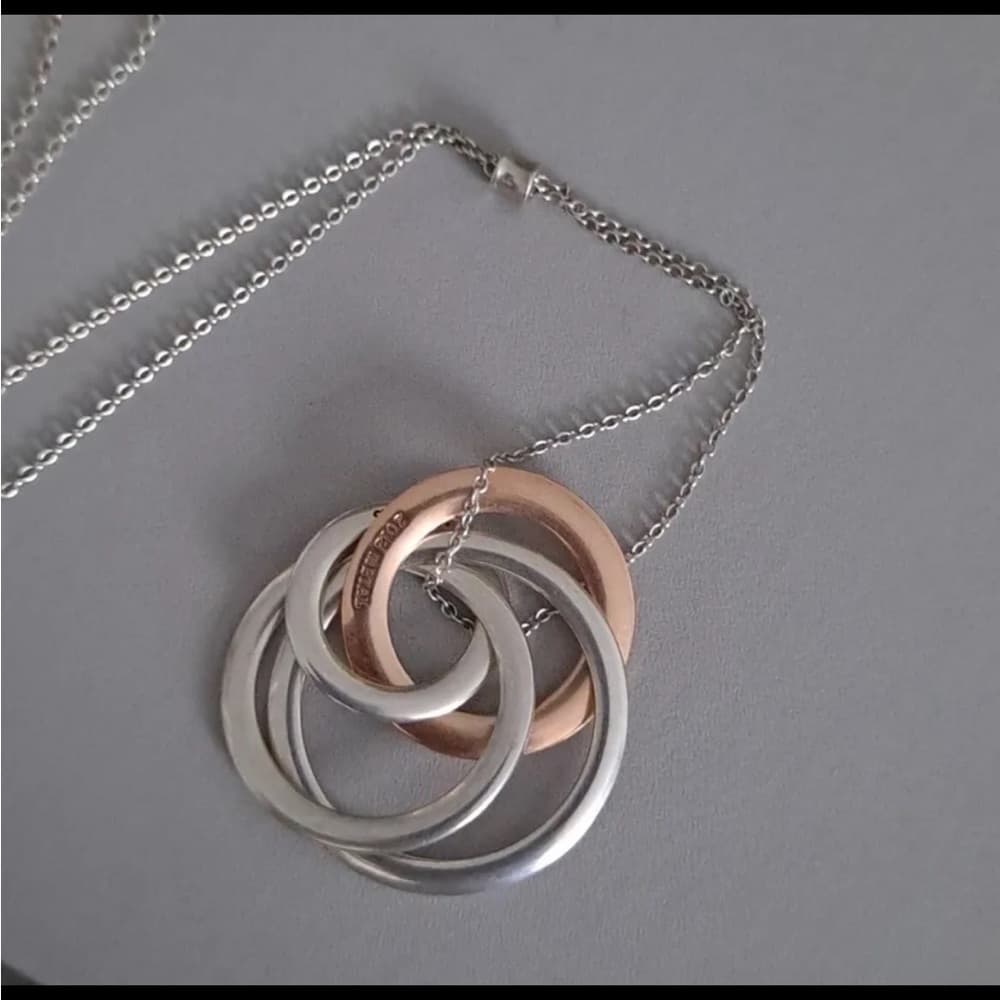 Rare Tiffany & Co. Sterling Silver Rubedo Interlocking Circles Pendant Necklace - Thumbnail 4