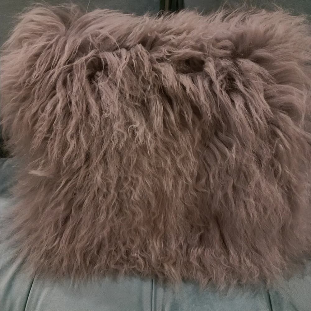 West Elm Mongolian Lamb Fur Throw Pillow Cover Pearl Gray 12 X 16 - Thumbnail 4