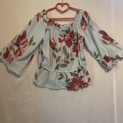 American Rag Pastel Peasant Boho Ruffled Romantic Off The Shoulder Top - Thumbnail 2