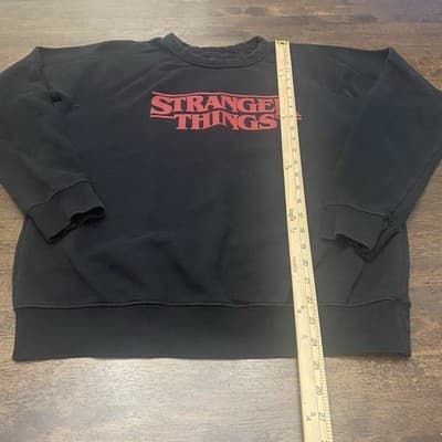 Stranger Things Netflix Sweatshirt Adult Unisex Black Red Size Small - Thumbnail 6