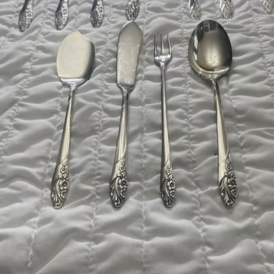 Oneida Community“Evening Star” Silverplated Flatware set 52 Pieces 1950’s - Thumbnail 13
