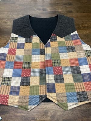 Handmade Patchwork Quilted Vest Boho Granny Core Hippie Cottagecore Prairie - Thumbnail 2