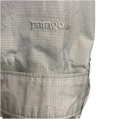 Patagonia Womenspl Khaki Hooded Rain Coat Lightweight windbreaker Outdoor Size S - Thumbnail 4