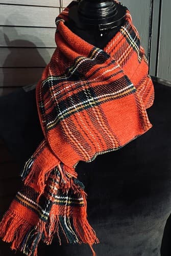 Red Tartan Plaid 100% Wool Fringed Rectangle Winter Scarf Wrap