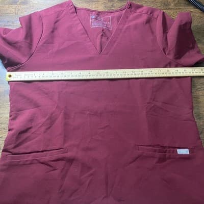 FIGS Technical Collection Women's Burgundy Casma Three-Pocket Scrub Top - Medium - Thumbnail 3