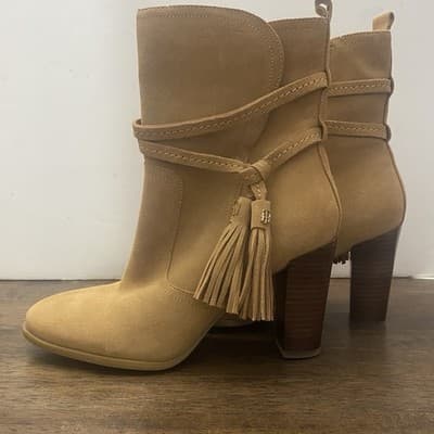 Tommy Hilfiger Suede Block Heel Camel Tassel Booties - Thumbnail 6