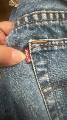 Levi's 550 Relaxed Fit Jeans Sz 34x27 Medium Wash Y2K Classic - Thumbnail 7