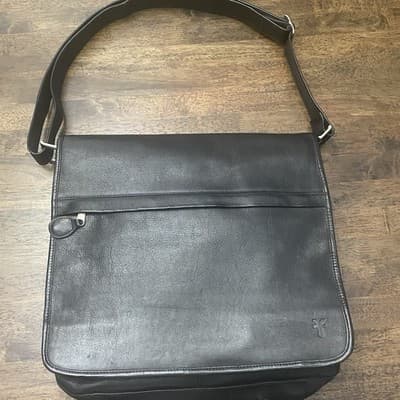 Frye Leather Messenger Crossbody Bag Black Adjustable Strap Interior Zippers - Thumbnail 6