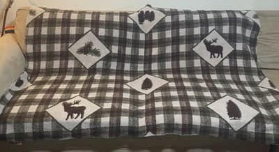 Woolrich Home Plush Fleece Blanket Green Plaid Cabin Theme 48” x 66" - Thumbnail 2