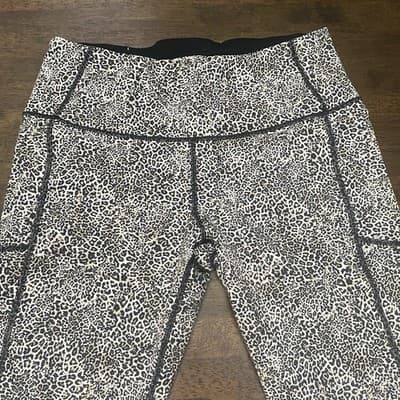 Victorias Secret Victoria Sports Womens Cheetah Leggings Yoga - Thumbnail 3