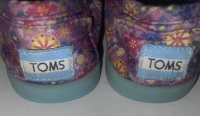Tom’s It’s A Small World Toddler Shoes 7T - Thumbnail 2