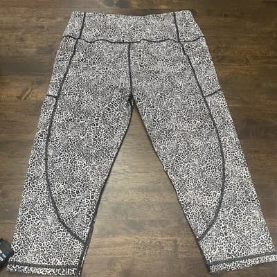 Victorias Secret Victoria Sports Womens Cheetah Leggings Yoga - Thumbnail 2