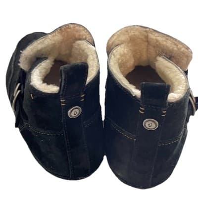 OluKai Womens Sz 7 M Shearling Lined Black Suede Ankle Boots Slip On - Thumbnail 3