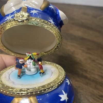 Mr Christmas Musical Snowman Hinged Animated Musical Ornament - Thumbnail 7