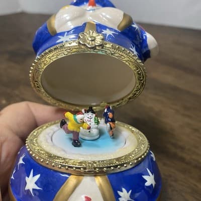 Mr Christmas Musical Snowman Hinged Animated Musical Ornament - Thumbnail 13