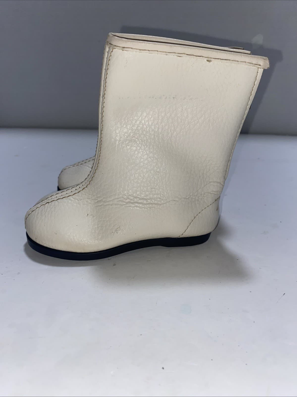 Toddler Go Go Boots 1960’s Style - Thumbnail 4