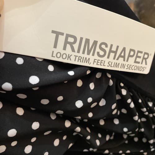 Trimshaper One Piece Swimsuit Ruched Front NWT Sz 18 MSRP 109.00 - Thumbnail 3