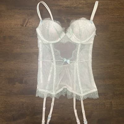 Victorias Secret Lace & Mesh Corset Bustier Garter Straps 32B Romantic Festival - Thumbnail 2