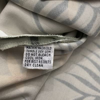 Tommy Bahama Coastal Hawaiian Button Up Shirt Tan and Green Large L 100% Silk - Thumbnail 4