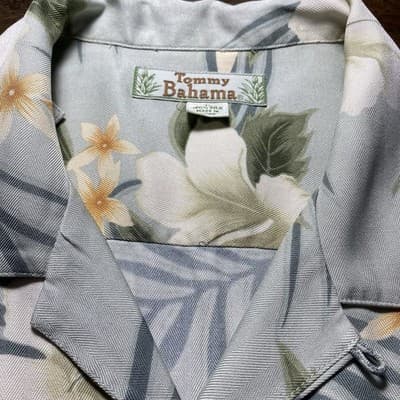 Tommy Bahama Coastal Hawaiian Button Up Shirt Tan and Green Large L 100% Silk - Thumbnail 5