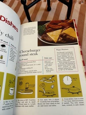 Better Homes And Gardens Junior Cookbook Great Pictures - Thumbnail 4